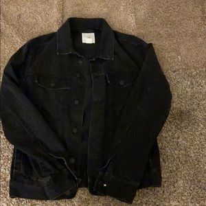 Black H&M denim jacket